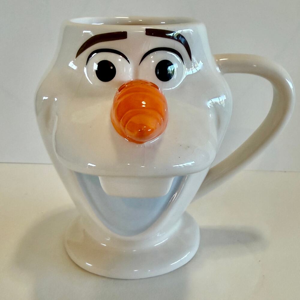Disney Frozen II Olaf 3D Sculpted Ceramic Mug Snowman Character 5"